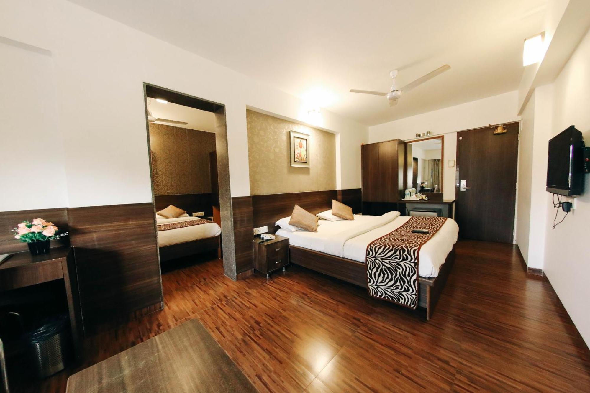 Hotel Maharana Inn Chembur Bombaj Zewnętrze zdjęcie
