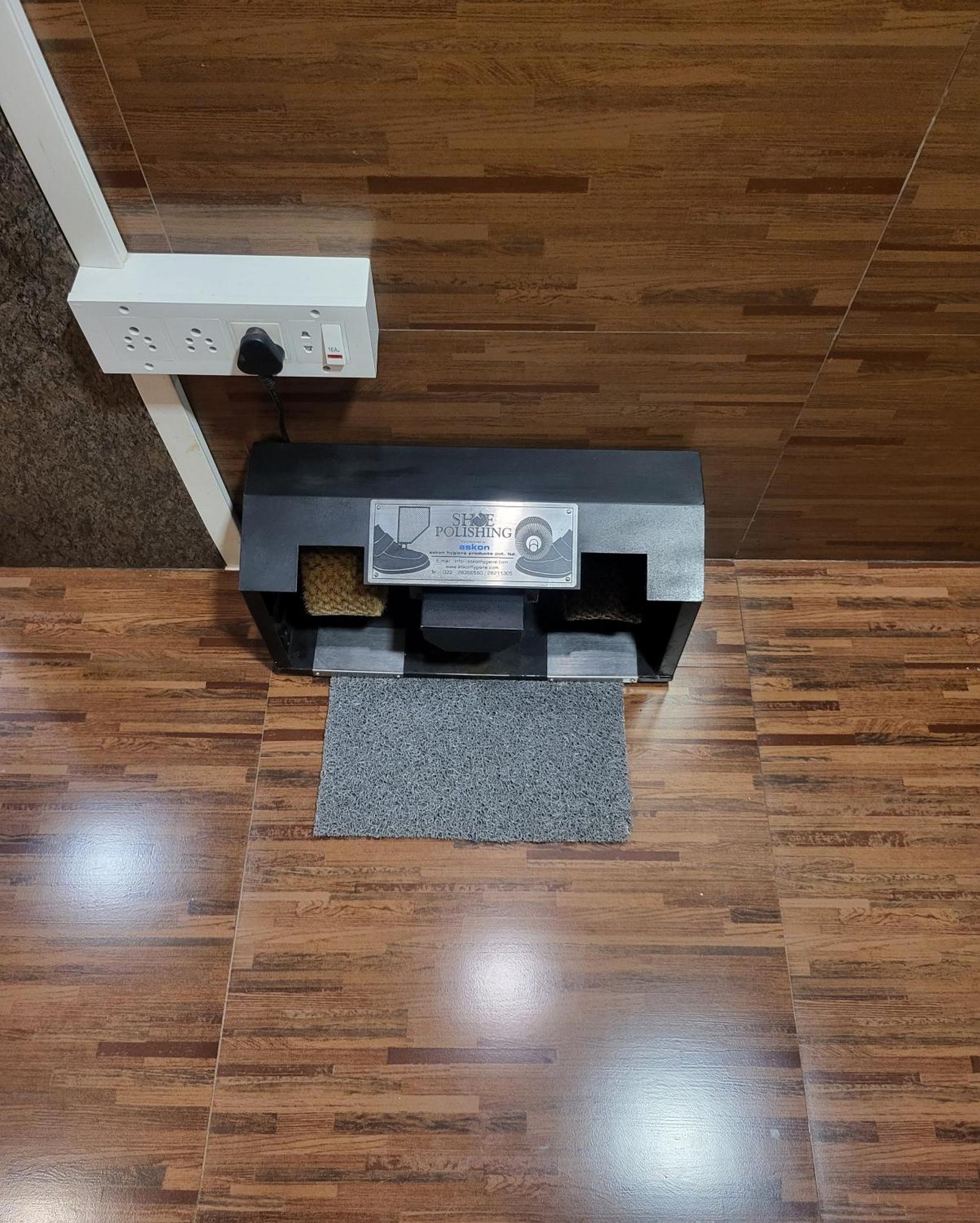 Hotel Maharana Inn Chembur Bombaj Zewnętrze zdjęcie