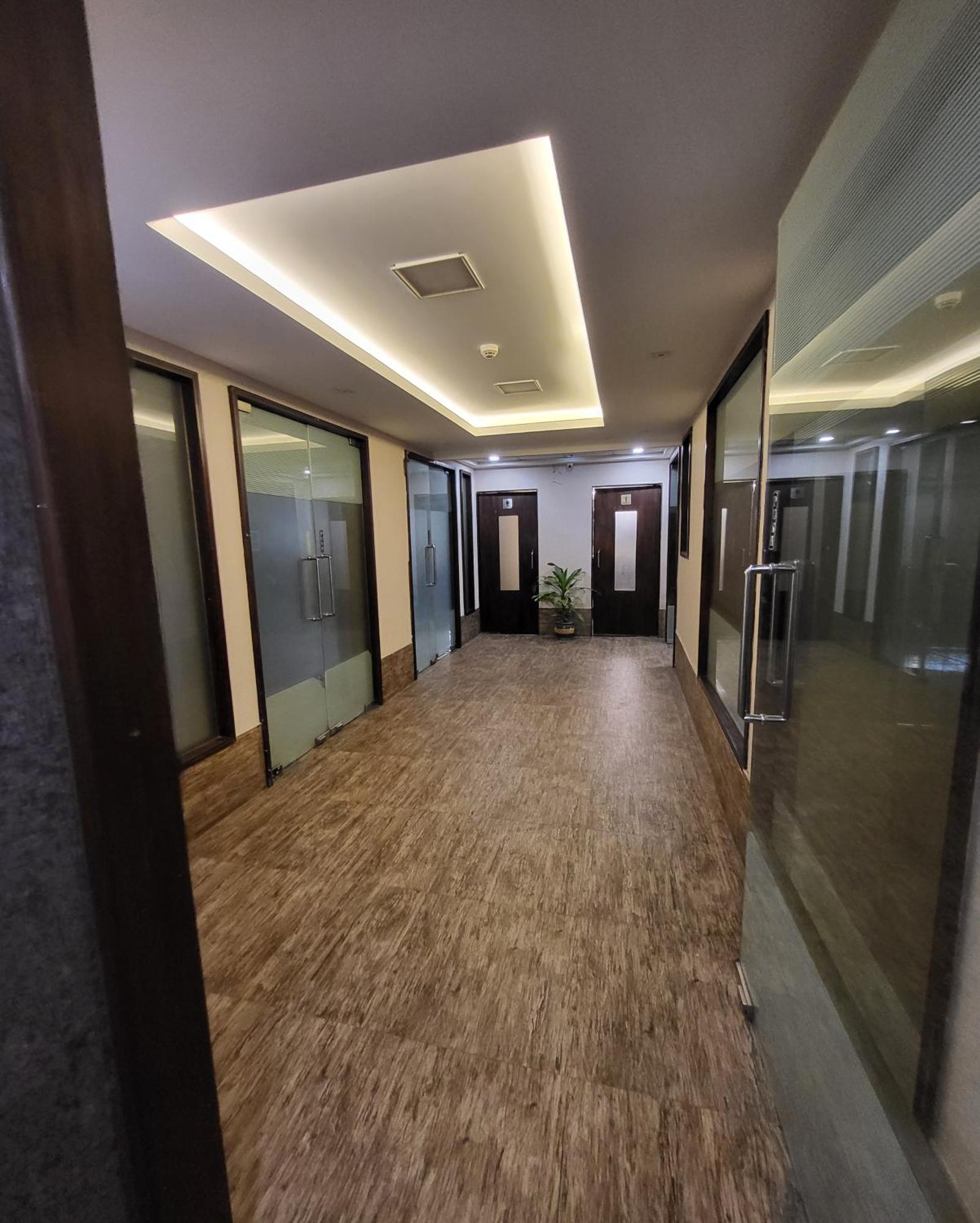 Hotel Maharana Inn Chembur Bombaj Zewnętrze zdjęcie