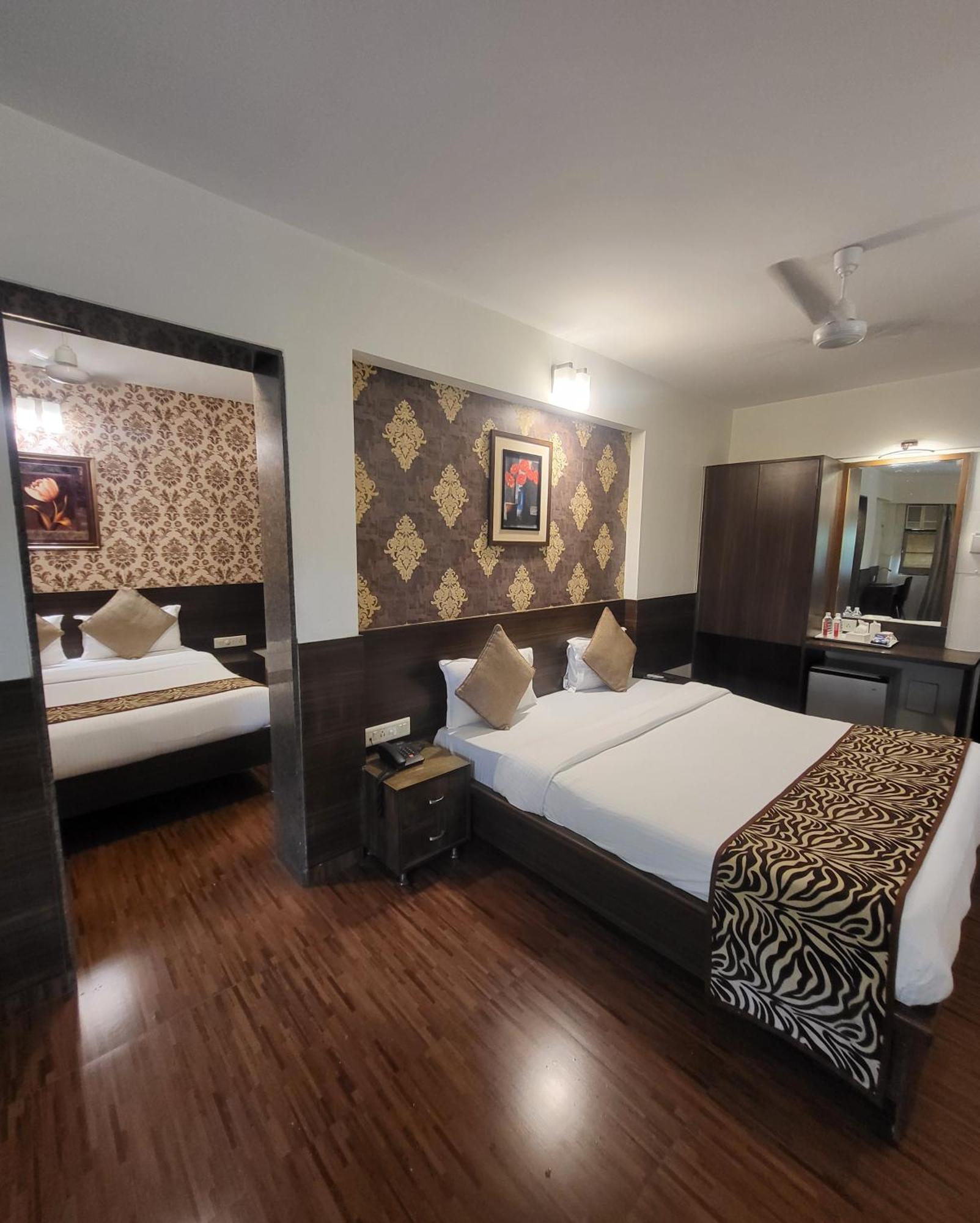 Hotel Maharana Inn Chembur Bombaj Zewnętrze zdjęcie