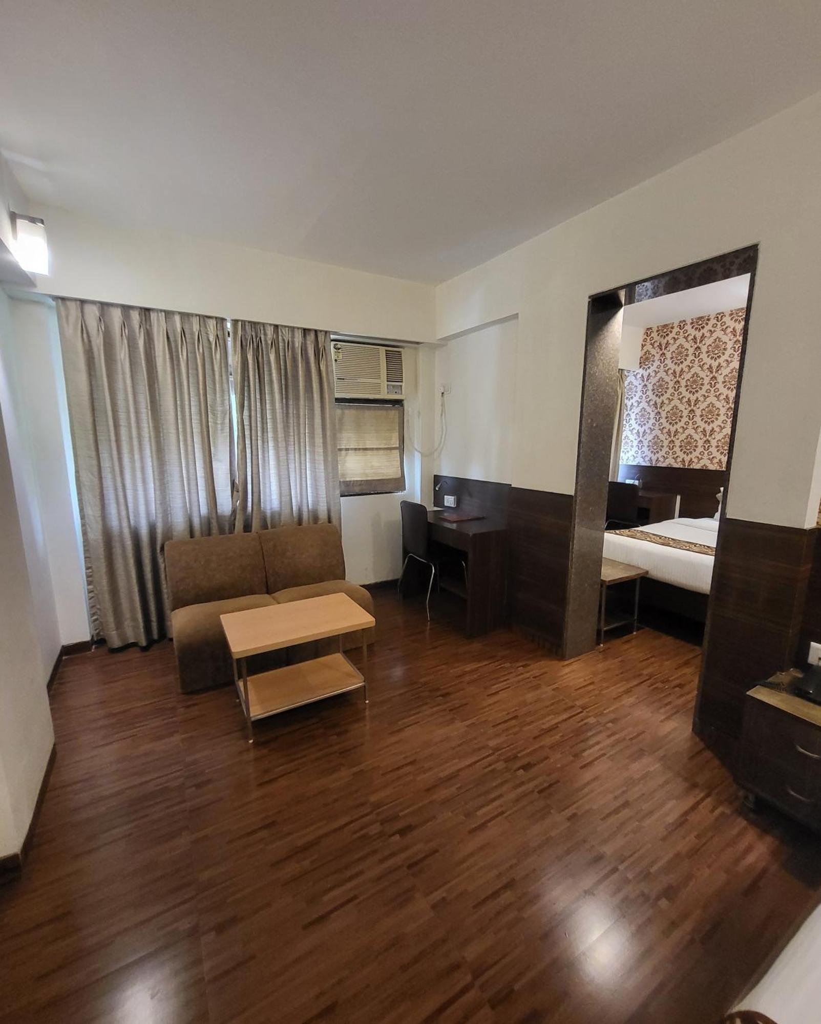 Hotel Maharana Inn Chembur Bombaj Zewnętrze zdjęcie